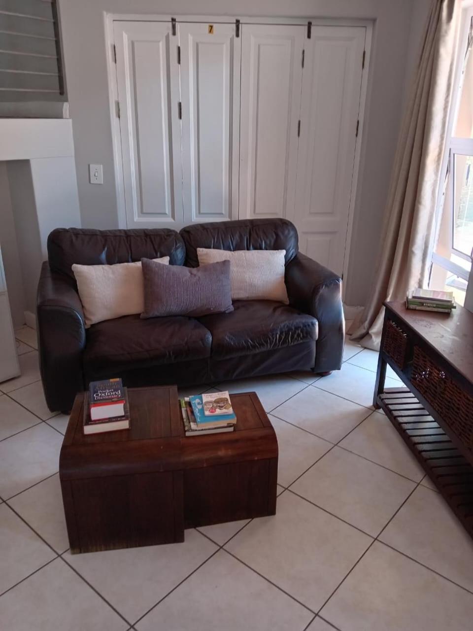Harbour Close * Cape Town